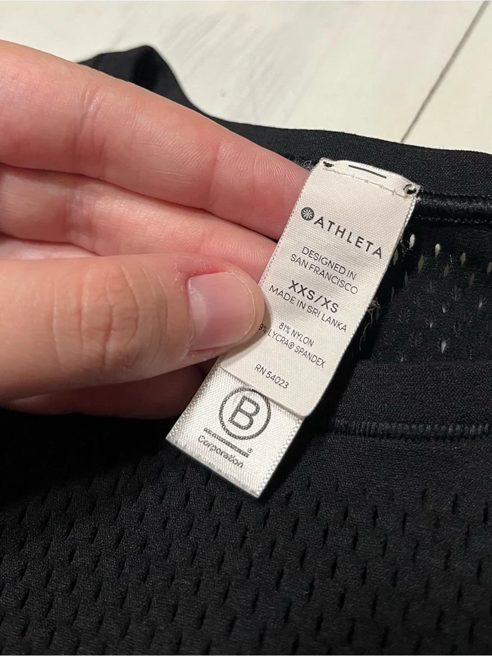 Athleta Pavana Crop Crop Tank Black Sz XXS/XS - Picture 5 of 7